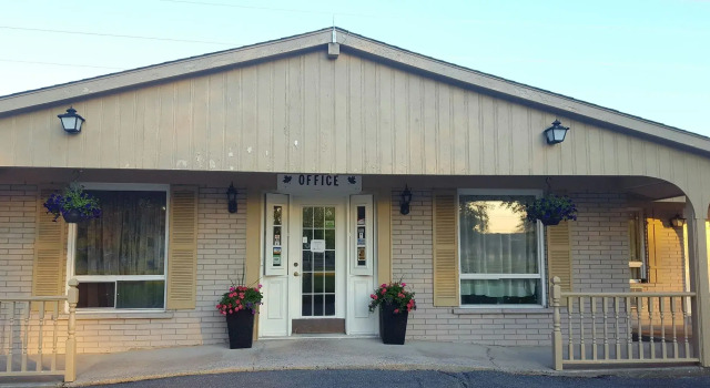 First Canada Hotel Cornwall Hwy 401 ON, Buchen Sie Hotel Cornwall Thousand Islands