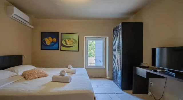 Hôtel O Mamma Mia, Rezervovat Hotel Hotely v Luberon s parkováním, Parkování