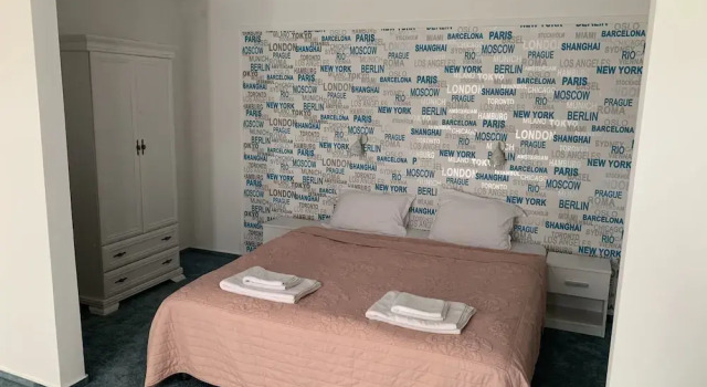 Hotel Cristian, Забронировать Отель Недорогие отели Плоешти, недорого