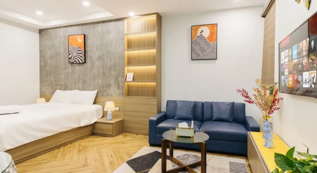 Студия c 1 комнатой с балконом Westlake Emerald Suites