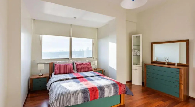 Cozy Apartment with Fascinating Bosphorus View in Uskudar, Varaa Huoneisto Hotellit Marmara-alue pysäköinnillä, Pysäköinti