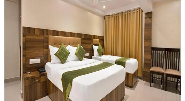 Hotel Rishi International, Забронировать Отель Мумбай Mumbai Region, рядом с Embassy of Italy