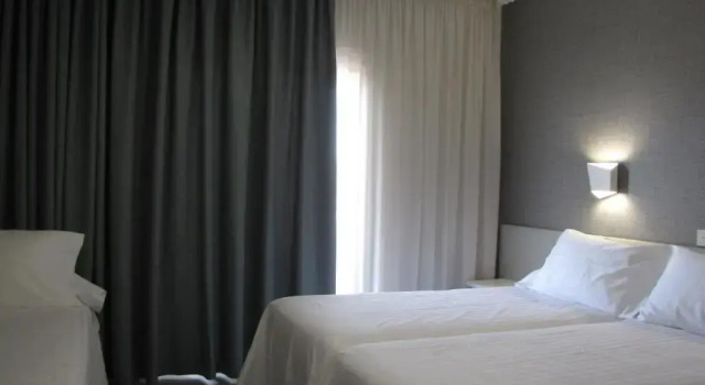 Семейный номер Standard Hotel Ton