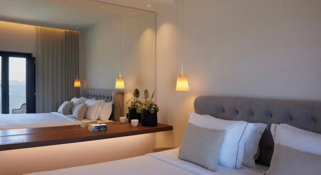 Aernia Suites & Art, Забронировать Отель Акротирион , рядом с Белый пляж