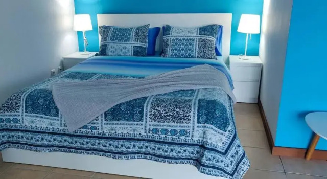 Rainbow Guest House, Забронировать Гостевой дом Мадалена Остров Пику