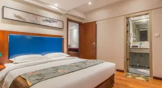 Люкс Floral Hotel · Xianning Hot Spring Valley