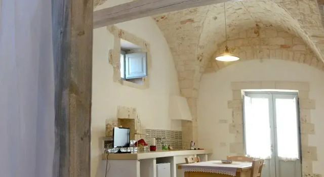 Tenuta Madia, Varaa Hotelli Hotellit Cisternino uima-altaalla, Uima-allas