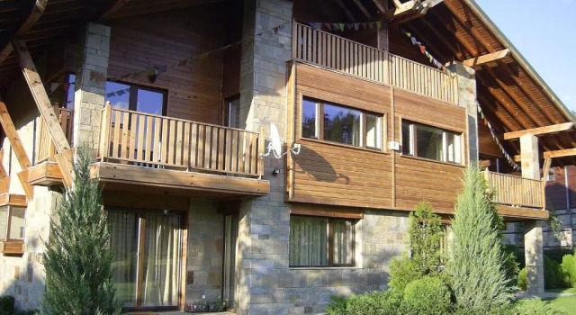 Everest Chalet, Book Chalet Hoteller i Blagoevgrad Province med parkering, Parkering