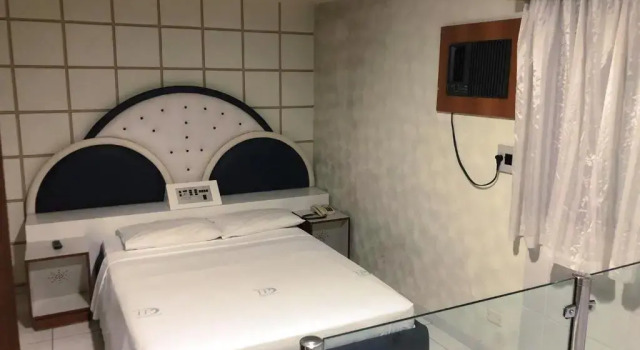 Люкс David Plaza Hotel