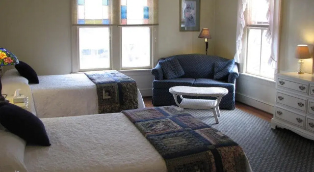 Winter Clove Family Inn, Boek Hotel Hotels in Cairo met parkeren, Parkeren