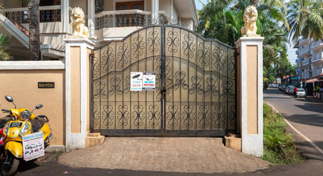 5BHK Villa Calangute Phase 2, just 2 Min walk to Calangute Beach, Book Villa Villas in Goa, Villa