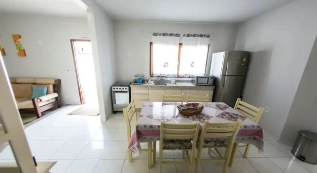 Коттедж Casa Terceira avenida - 10 pessoas