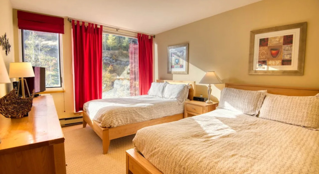 Simba Run Condos 2Bed 2Bath, Забронировать Апартаменты/квартира Отели Вейл с парковкой, Парковка