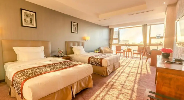 Семейный люкс с панорамным видом The Blue Sky Hotel and Tower