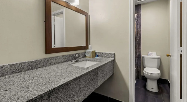 Habitación cuádruple Estándar Rodeway Inn