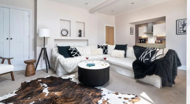 Коттедж Rosemount X3 Bed Townehouse With Hot Tub