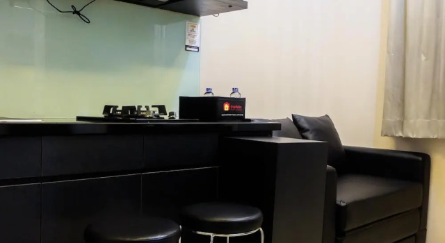 Номер Standard Pleasant 2BR Apartment at Green Pramuka near Mall