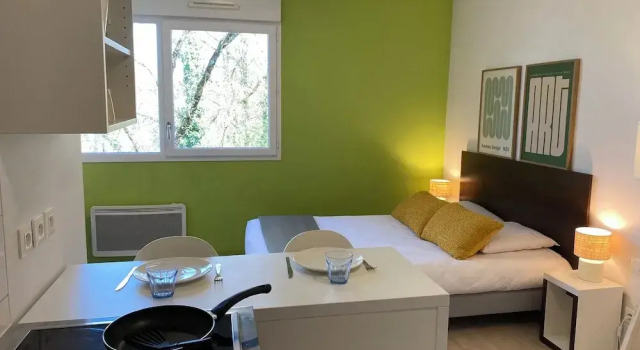 Студия Comfort Apparteo Nantes