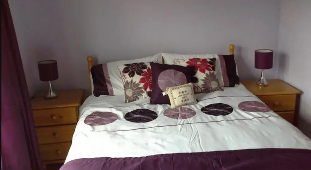 Leigh House Bed and Breakfast, Забронировать Отель Баллайрони Графство Даун