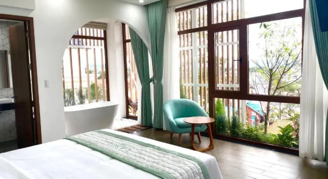 Двухместный люкс с видом на город Lasol Boutique Hotel