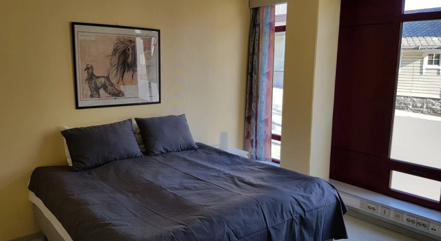 Volda Hostel & B & B, Забронировать Хостел Отели Вольда с парковкой, Парковка