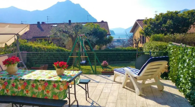 Апартаменты Feel at Home - LETIZIA LAKE HOUSE