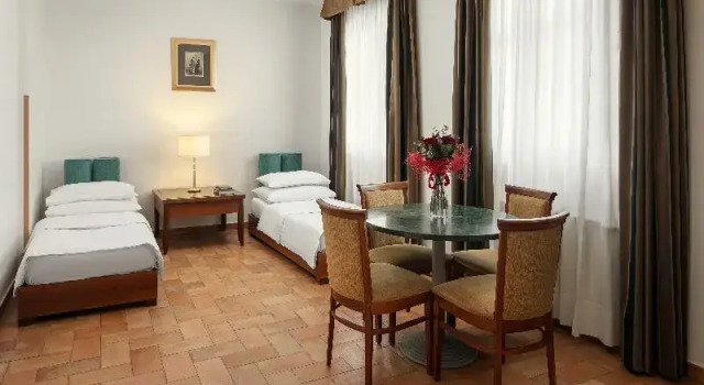 Vierer Suite Hotel Galileo