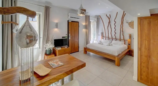 Апартаменты Magnifiques Appartements à 2 pas du Palais