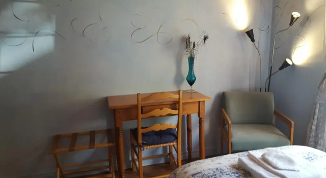 Auberge Laetus, Rezervasyon Pansiyon / Hostel Rawdon otoparklı oteller, Otopark