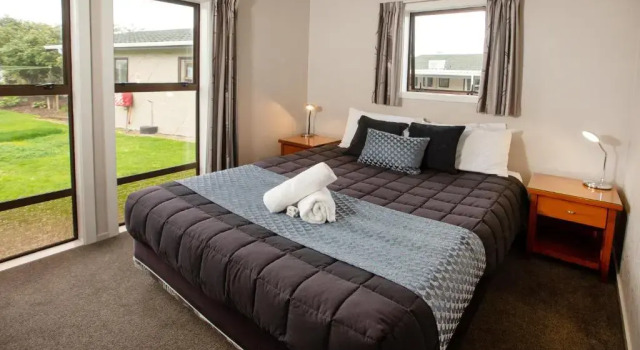 Апартаменты c 1 комнатой Tāhuna Beach Holiday Park
