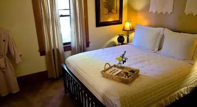 Cooper House Bed & Breakfast Inn, Забронировать Отель Отели Анджелс-Кэмп с завтраком, Завтраки