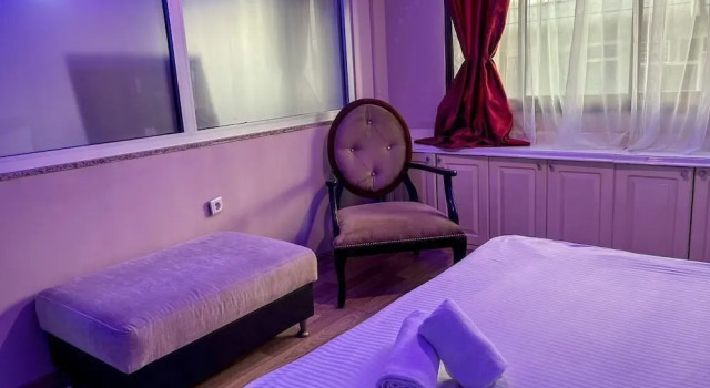 De La Elpida Otel, Rezerwuj Hotel Karsiyaka Izmir