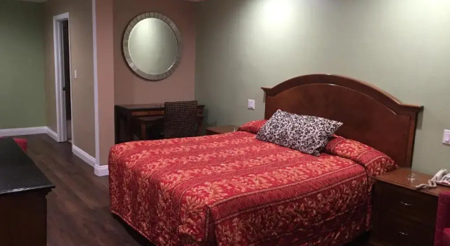 Номер Standard The Atlas Inn & Suites LAX