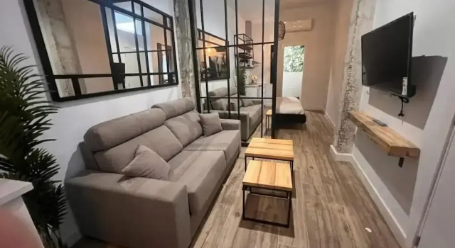 Loft Herreria 6, Забронировать Отель Отели Пуэрто Де Санта Мария 3 звезды, рядом с Осборн-Бодега-де-Мора (винотека), 3*