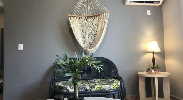 Incredibly Downtown Condo in Cancun. Experience as a Local, Enjoy as a Tourist, Prenota Appartamento Hotel a Quintana Roo con parcheggio, Parcheggio