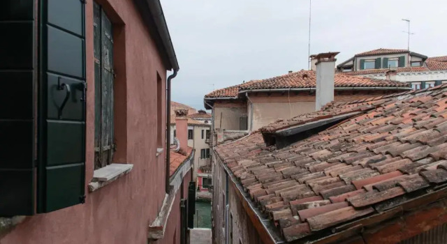 Ca Arlecchino, Забронировать Отель Дорсодуро Венеция, рядом с Accademia Bridge