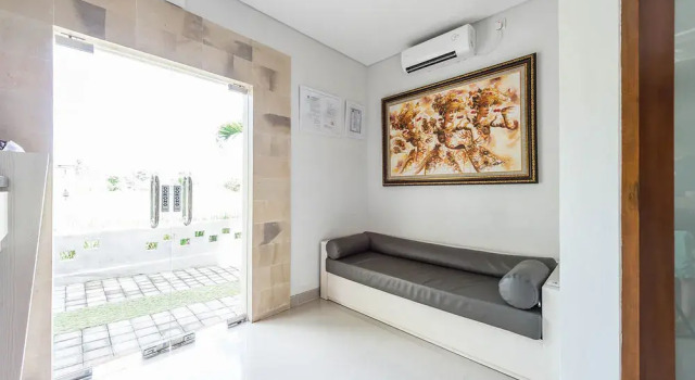 Airy Seminyak Kerobokan Raya Gang Tujuh Bali, Boek Hotel Hotels in Bali met zwembad, Zwembad