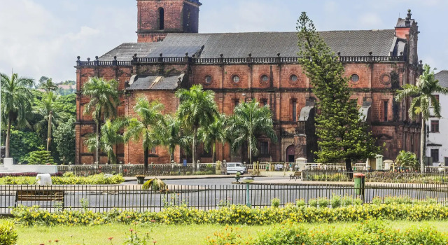 Goroomgo Travellers Inn Goa, Varaa Hotelli Hotellit Panaji pysäköinnillä, Pysäköinti