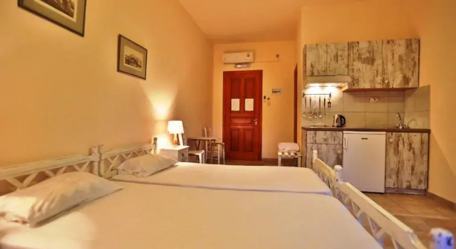 Студия Ventoura Studios & Apartments