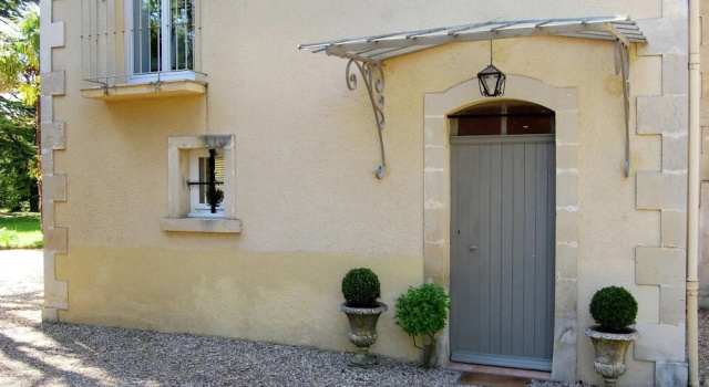 Country House in Provence With Garden Access, Prenota Casa vacanze Hotel a Valréas con piscina, Piscina