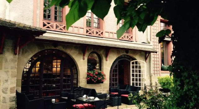 La Truffe Noire, Rezervasyon Otel Brive-la-Gaillarde Correze