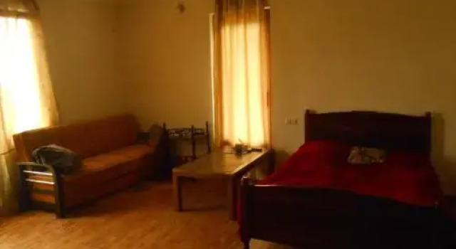 Room In The House Nanako, Book Hotel Batumi 