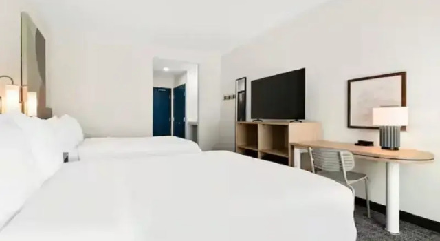 Студия Spark by Hilton Lancaster Dutch Country