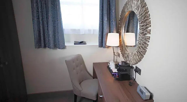 Номер Executive Best Western Chilworth Manor Hotel