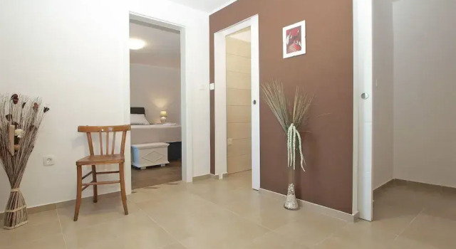 House 1708, Rezervovat Hotel Hotely v Hreljići s parkováním, Parkování