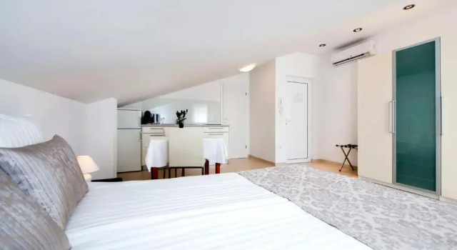 Студия Apartments AnaMar