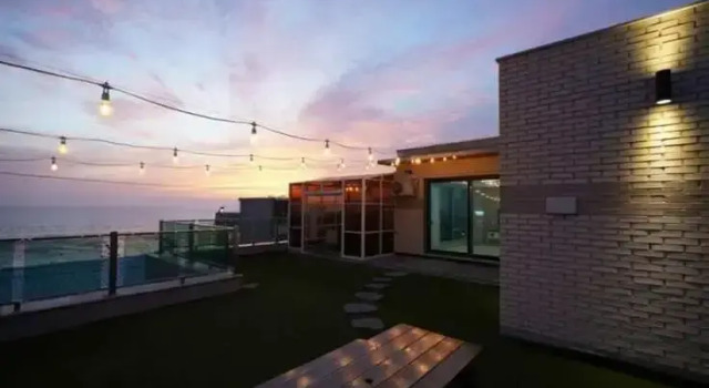 Jebu Island Travel Sketch Pension Building B, Забронировать Отель Отели Хвасон с парковкой, Парковка