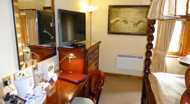 Номер Standard Camden Arms Hotel