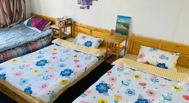 Guyang Hostel, Rezervovat Hostel Hostely v Lhasa, Hostel