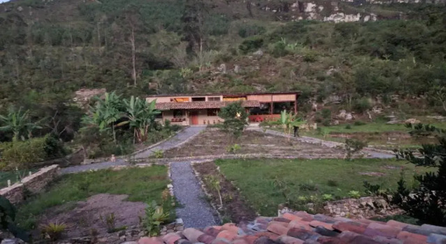 Perhe Bungalow Mamaq Tambo Lodge